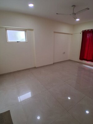 Bedroom in 3 BHK Apartment at Chembur – for Rent