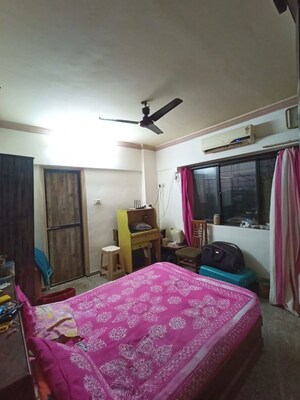 Bedroom in 2 BHK Apartment at Velentine Tower, Goregaon East – for Rent