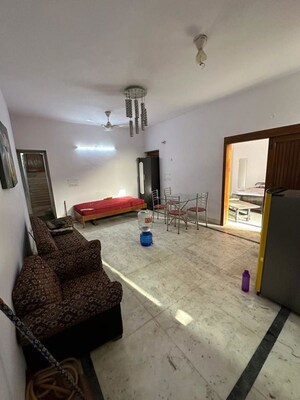 1 BHK Builder Floor For Rent in Kalkaji
