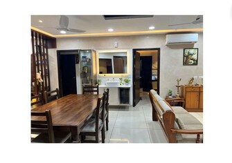 3 BHK + Prayer Room 1900 Sq.Ft. Apartment in Marina Skies