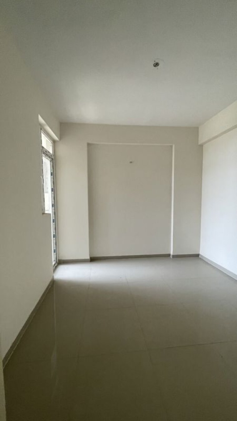 Room, tulsiani-easy-in-homes 2 Bedroom 585 Sq.Ft. Apartment In Sohna Sector 35 Gurgaon 10588425