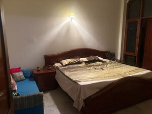 Bedroom in 2 BHK Builder Floor at Panchsheel Enclave – for Rent