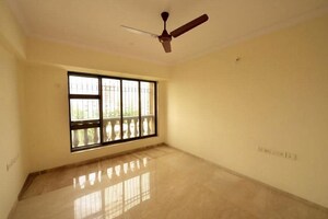 Bedroom in 3 BHK Apartment at Chembur – for Sale