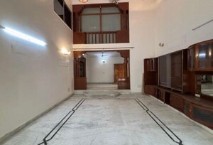 Room in 6 BHK Villa at Dollars Colony – for Sale