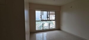 Room in 2 BHK Apartment at Sheeji Bhavan, Masjid Bunder – for Rent