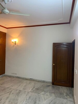 3 BHK Builder Floor For Rent in Sarvodaya Enclave