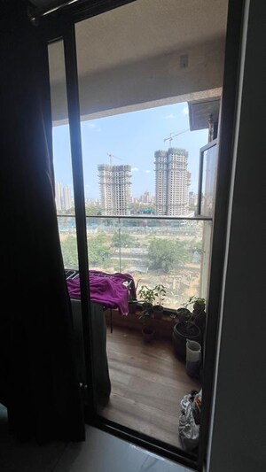 2 BHK Apartment For Rent in Raymond Ten X Habitat, Pokhran Road No Two