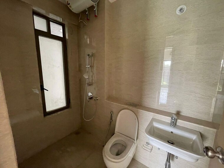 Bathroom, sonal-link-residency 3 Bedroom 1350 Sq.Ft. Apartment In Malad West Mumbai 10631909