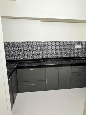 3 BHK Apartment For Rent in Sheth Zuri, Laxmi Nagar