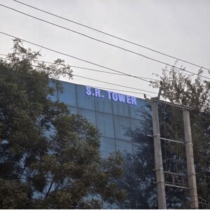  Showroom – Exterior View View at Yadav Colony - for Rent