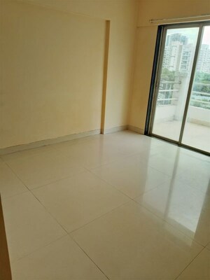Room in 3 BHK Apartment at Vishwakarma Vedant, Undri – for Rent