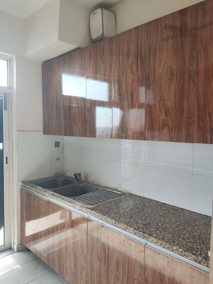 Kitchen in 3 BHK Apartment at DLF Express Greens, Manesar Sector 1a – for Sale