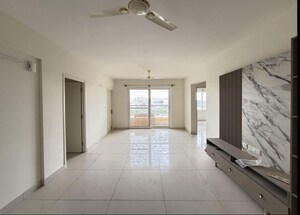 3 BHK Apartment For Rent in Mahaveer Celesse, Hunasamaranahalli