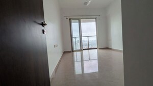 Room in 2 BHK Apartment at JP Decks, Goregaon East – for Sale