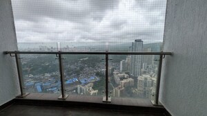  2 BHK Apartment at JP Decks, Goregaon East – for Sale