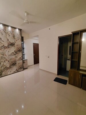 Room in 3.5 BHK Apartment at Water Works – for Rent