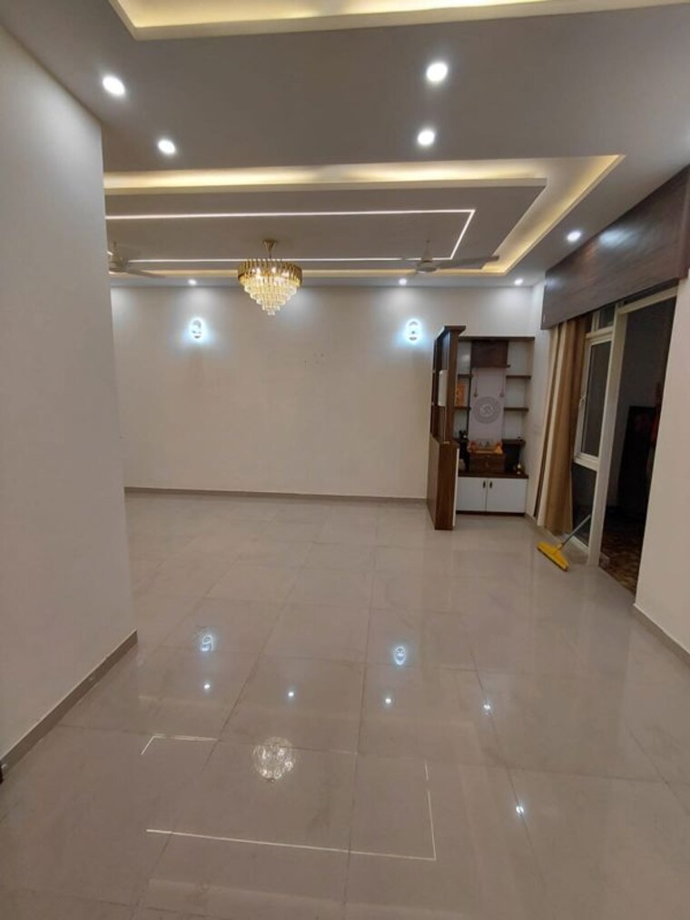 Room, water works 3.5 Bedroom 1750 Sq.Ft. Apartment In Water Works Lucknow 10623358