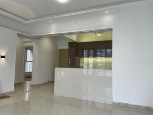 Room in 2 BHK Apartment at Yash Supriya, Dadar East – for Rent