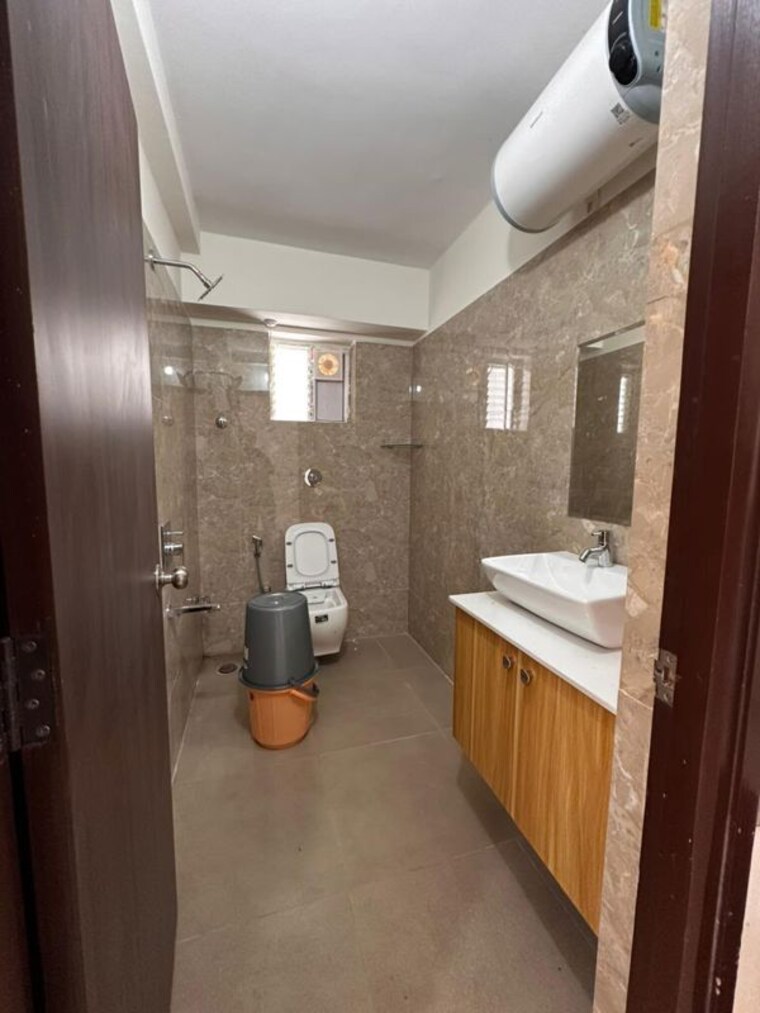 Bathroom, aakriti-miro 3 Bedroom 1750 Sq.Ft. Apartment In Nallagandla Hyderabad 10632007