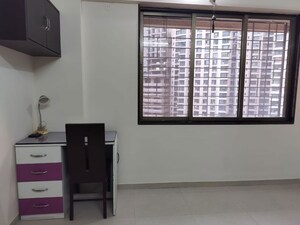 Room in 2 BHK Apartment at Neelkanth Palms, Kapur Bawdi – for Rent