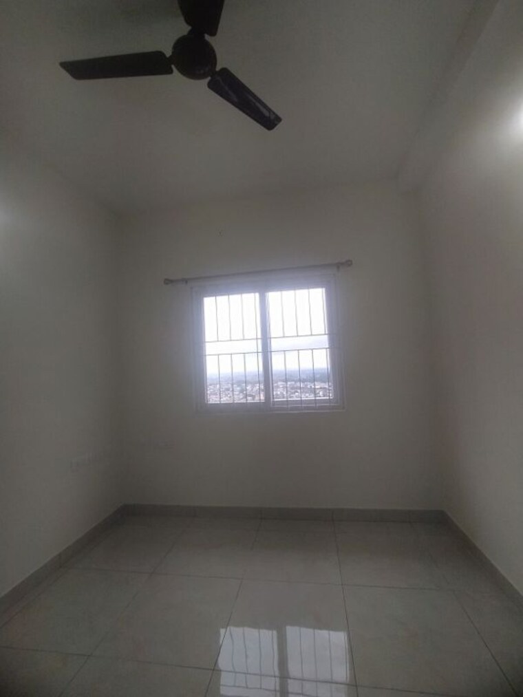 Room, prestige-park-square 3.5 Bedroom 2100 Sq.Ft. Apartment In Bannerghatta Road Bangalore 10632077