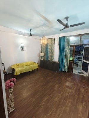 Bedroom in 2 BHK Builder Floor at Malviya Nagar – for Rent