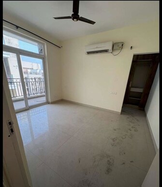 3 BHK 1600 Sq.Ft. Apartment in La Prisma