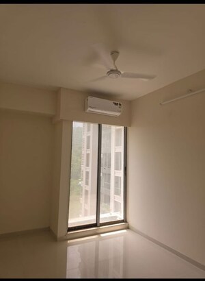 Room in 2 BHK Apartment at Happy Valley, Manpada – for Rent