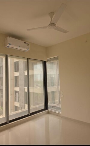 Room in 2 BHK Apartment at Happy Valley, Manpada – for Rent