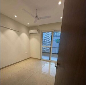 3 BHK Apartment For Rent in Maya Green Lotus Utsav, International Airport Road