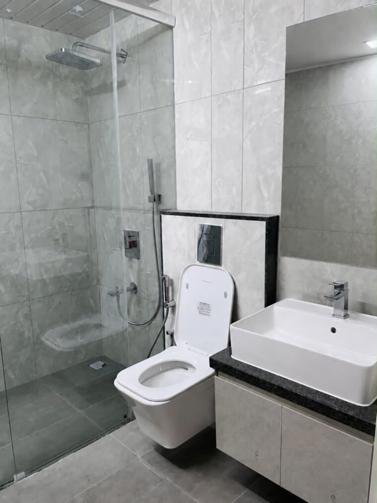 Bathroom, l-t-raintree-boulevard 4 Bedroom 2400 Sq.Ft. Apartment In Hebbal Bangalore 10632158