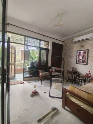 Living Room in 3 BHK Builder Floor at Malviya Nagar – for Rent