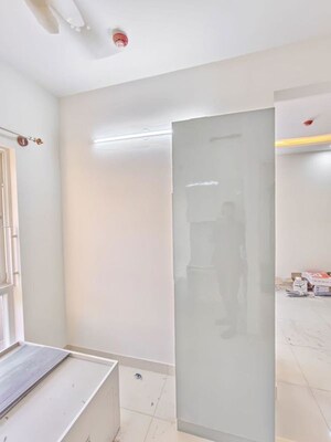 Room in 1.5 BHK Apartment at Brigade El Dorado, Bagaluru – for Rent