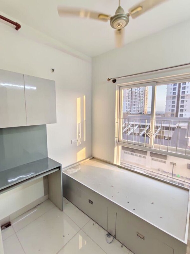 Kitchen, brigade-el-dorado 1.5 Bedroom 650 Sq.Ft. Apartment In Bagaluru Bangalore 10632148