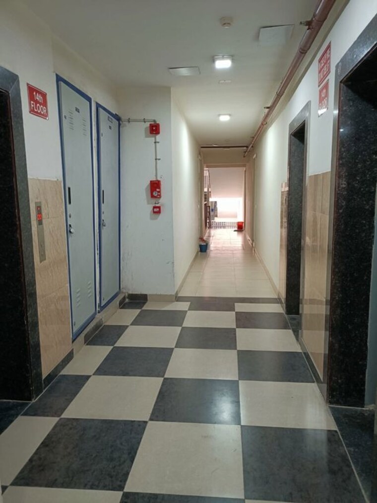undefined, gaur-city-2-14th-avenue 2 Bedroom 980 Sq.Ft. Apartment In Sector 16c Greater Noida Greater Noida 10632159