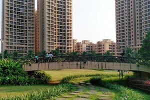 2 BHK Apartment – Exterior View View at K Raheja Heights, Malad East - for Rent