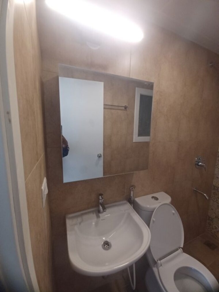 Bathroom, godrej-ananda 2 Bedroom 1042 Sq.Ft. Apartment In Bagaluru Bangalore 10632162