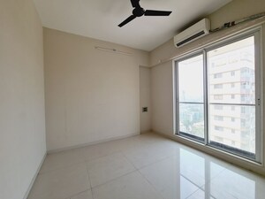 1 BHK Apartment For Rent in Siddha Sky, Sion