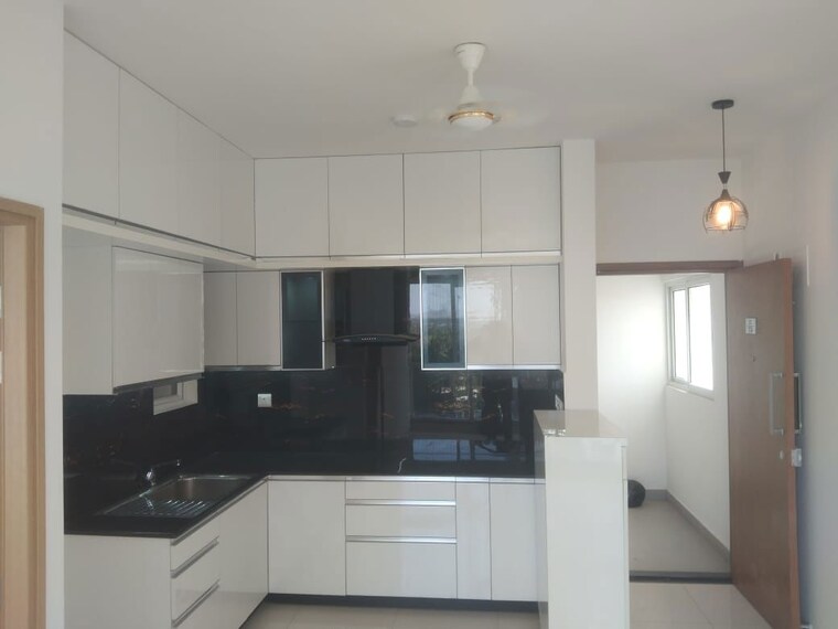 Kitchen, mantri-webcity 2 Bedroom 1058 Sq.Ft. Apartment In Hennur Road Bangalore 10632176