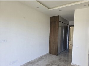 Room in 3.5 BHK Apartment at Century Ethos, Hebbal – for Rent