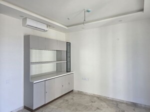 Room in 3.5 BHK Apartment at Century Ethos, Hebbal – for Rent