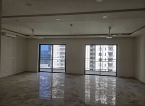 Room in 3.5 BHK Apartment at Century Ethos, Hebbal – for Rent