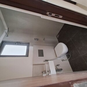 Furnished Amenities in 2 BHK Apartment at Piramal Vaikunth, Balkum Pada – for Rent