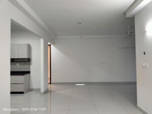 Room in 3 BHK Apartment at Purva Atmosphere, Thanisandra Main Road – for Rent