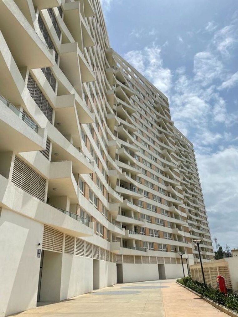 Exterior View, mantri-lithos 3 Bedroom 1920 Sq.Ft. Apartment In Thanisandra Bangalore 10632209