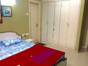 Bedroom in 2 BHK Apartment at Lodha Bel Air, Jogeshwari West – for Rent