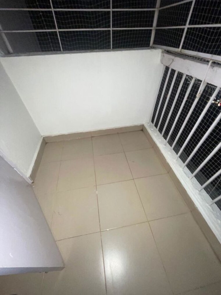 Balcony, golf-links 2 Bedroom 1350 Sq.Ft. Apartment In Vasanth Nagar Bangalore 10632261