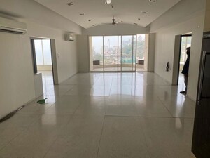 4 BHK Apartment For Rent in Lokhandwala Minerva Mahalaxmi, Mahalaxmi