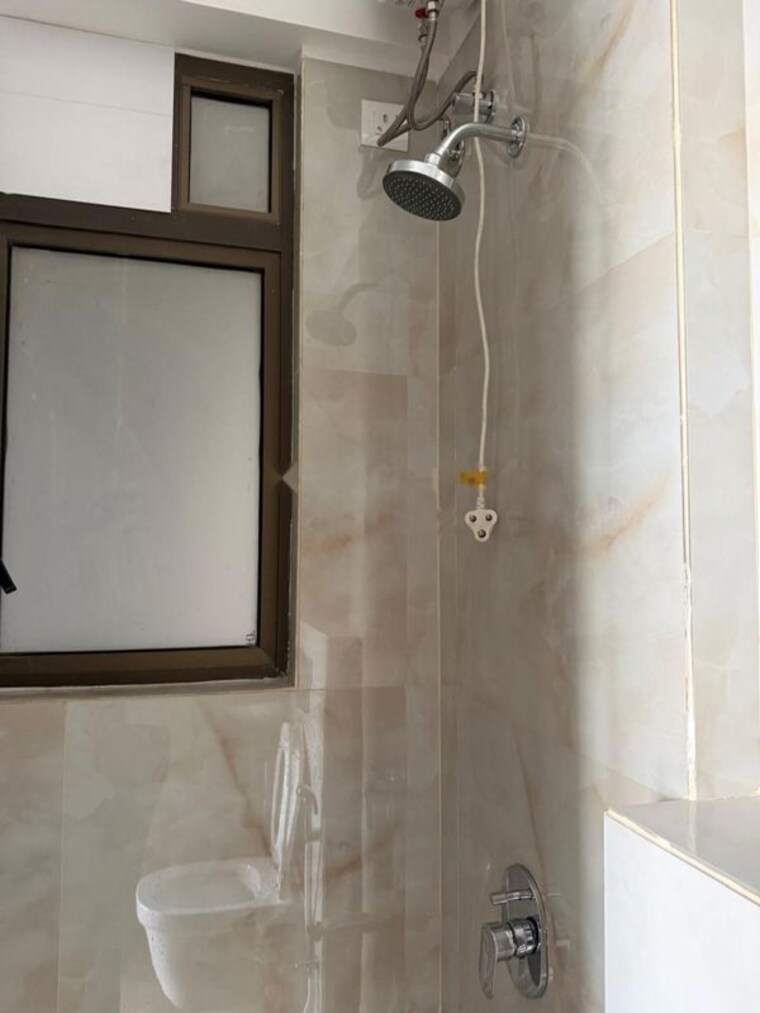 Bathroom, satra-one 2 Bedroom 932 Sq.Ft. Apartment In Goregaon West Mumbai 10632302