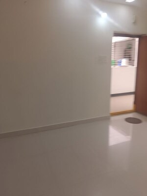 Room in 3 BHK Apartment at Narsingi – for Rent